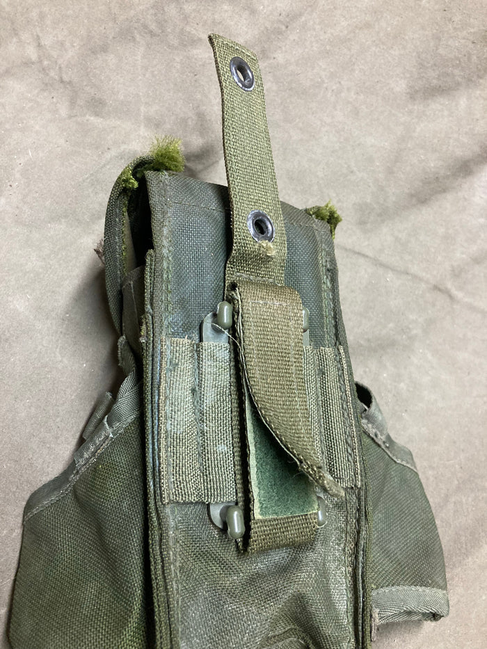 Canadian Forces P82 Magazine Pouches – 1980s-90s Surplus Web Gear, C1 & C7 Variants