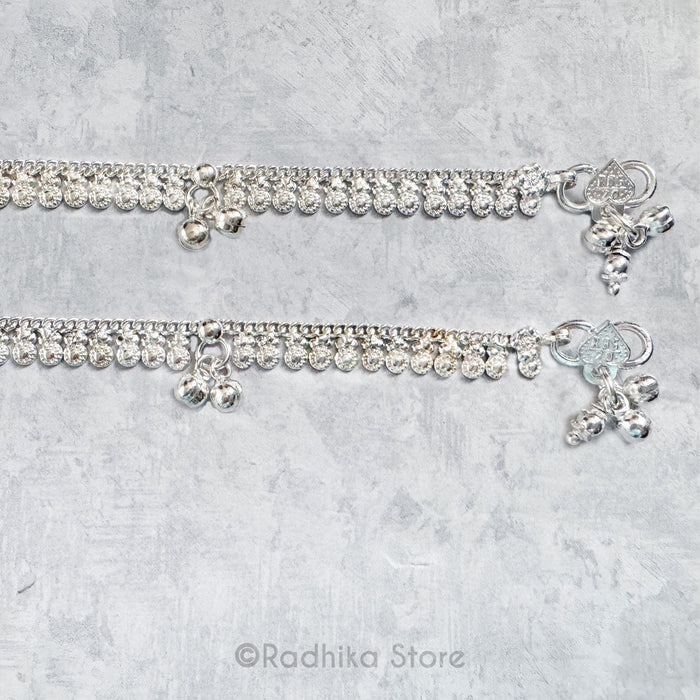 Chum Chum Circles of Love - Set of 2 - Silver Anklets