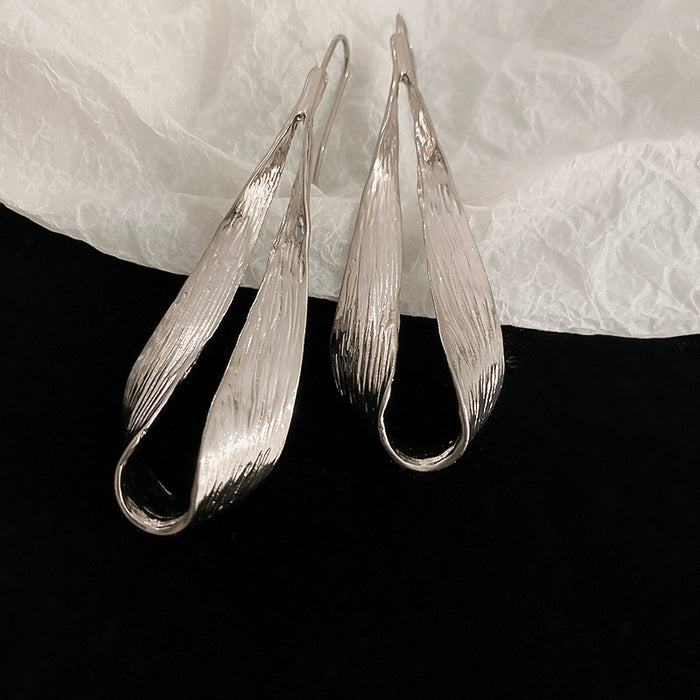 E1632 - Metallic Drops Leaf Ear Hook Earrings