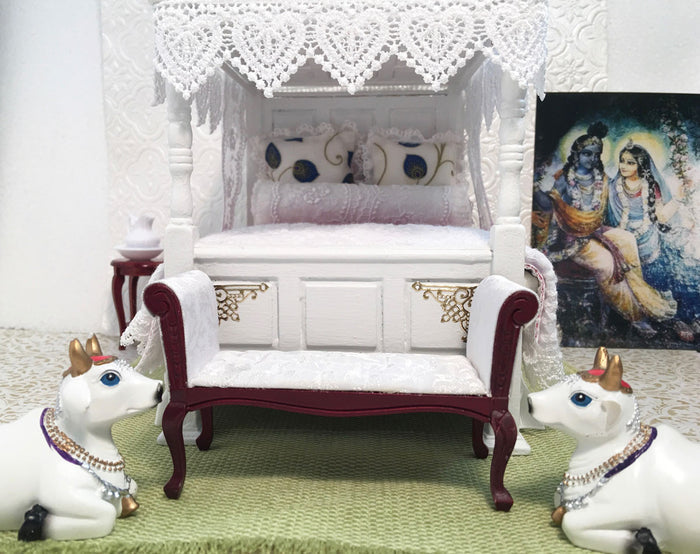 Mahogany White Settee