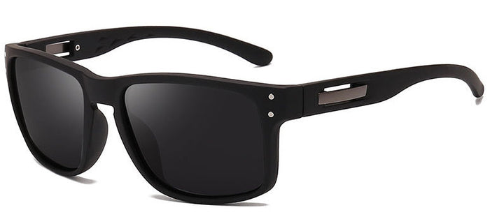 SG528 - Retro Black Sunglasses