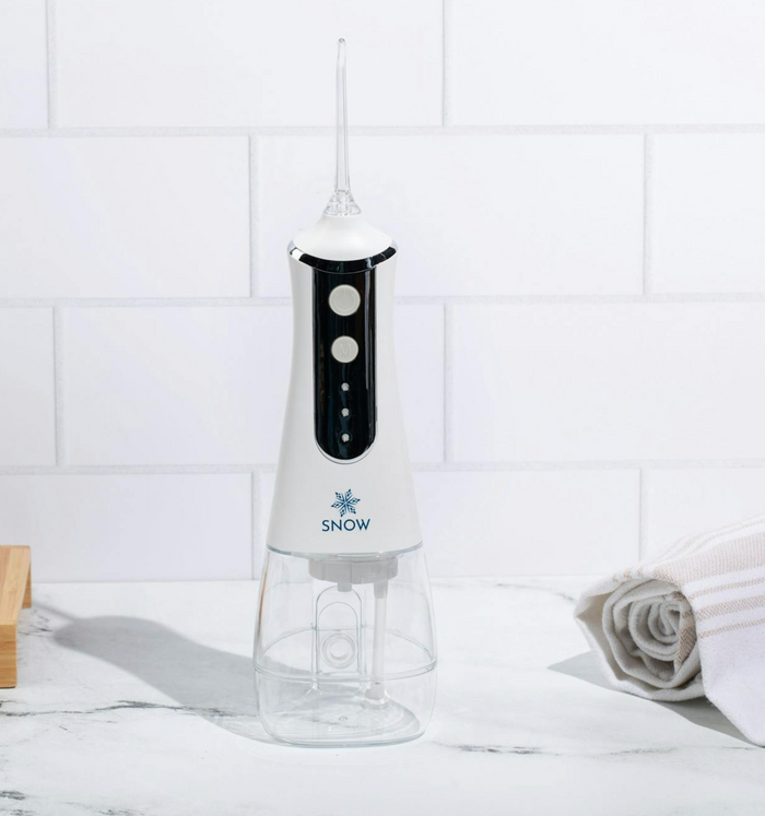 SNOW® AquaJet Pro Water Flosser | Cordless and Mouthwash Compatible